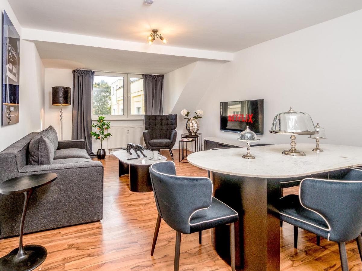 Gemuetliche & Individuelle Ferienwohnungen In Krefeld - Junik Apartments Экстерьер фото